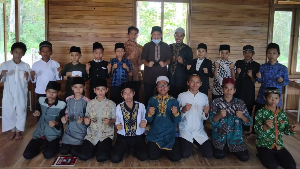 Santri Al-futuh Cikeusik ini Juara di Kejurnas Pencak Silat Banten Championship 2